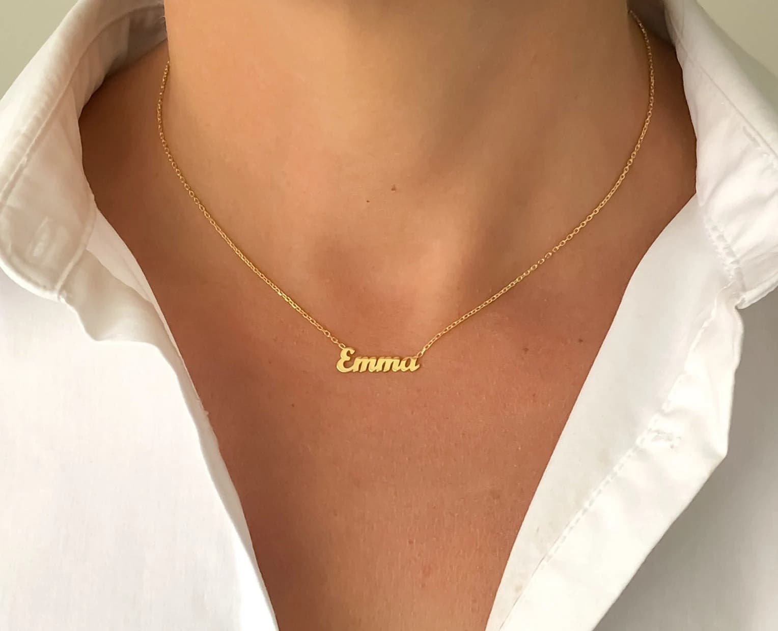 Introducing Lifestyle Studio: Place Your Jewelry on Real Models